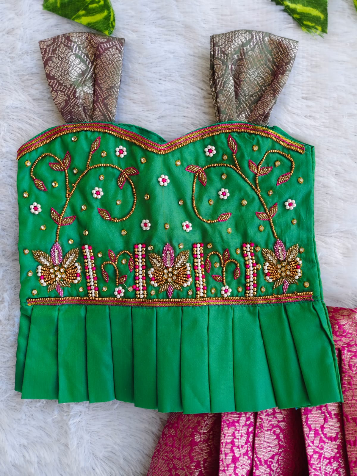 (ETS004) Traditional Green & Pink Kids Pattu Pavadai