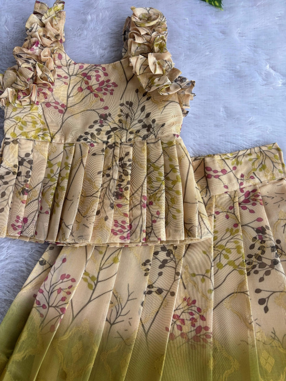 (ETTS007) Pastel Green floral Tissue weaves Top & Skirt Set