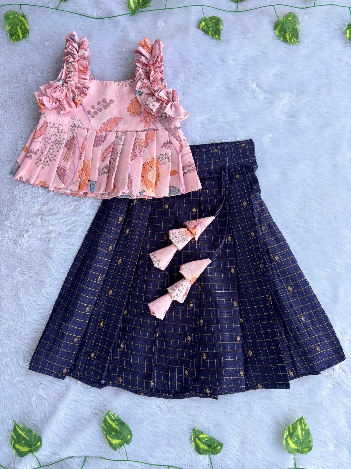 (ETTS012) Elegant Floral & Checked Two-Piece Ethnic Set
