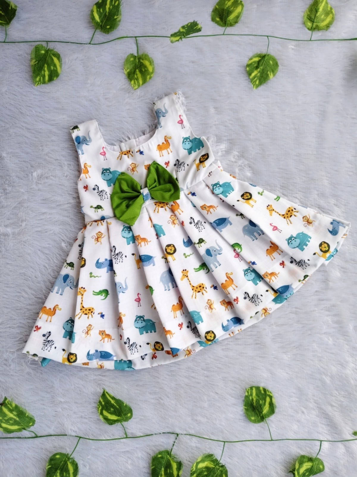 (SCC010) Adorable Safari Wild Animals Sibling Matching Set
