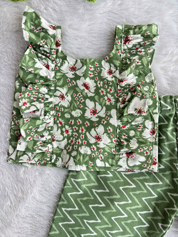 (CTP023) Fresh Floral Ruffle-Sleeve Peplum Top with Chevron Trousers Set