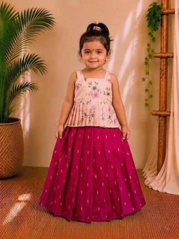 (ETTS008) Elegant Floral & Pleated Two-Piece Ethnic Set