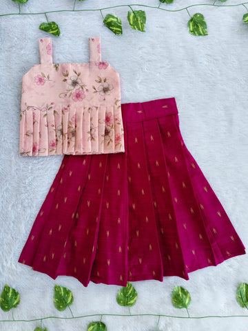 (ETTS008) Elegant Floral & Pleated Two-Piece Ethnic Set